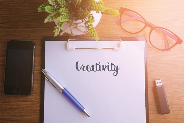 Course Image for 20003TL26 Eng - Express Yourself: Poetry Writing (Course)